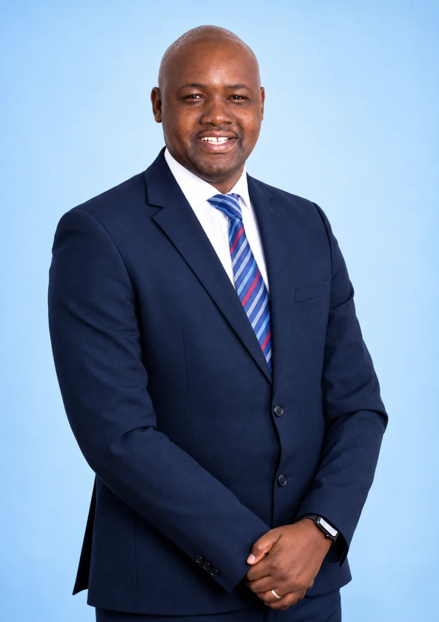 Portrait of Davide Muchengi